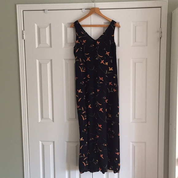 Black sleeveless summer dress - Picture 1 of 6